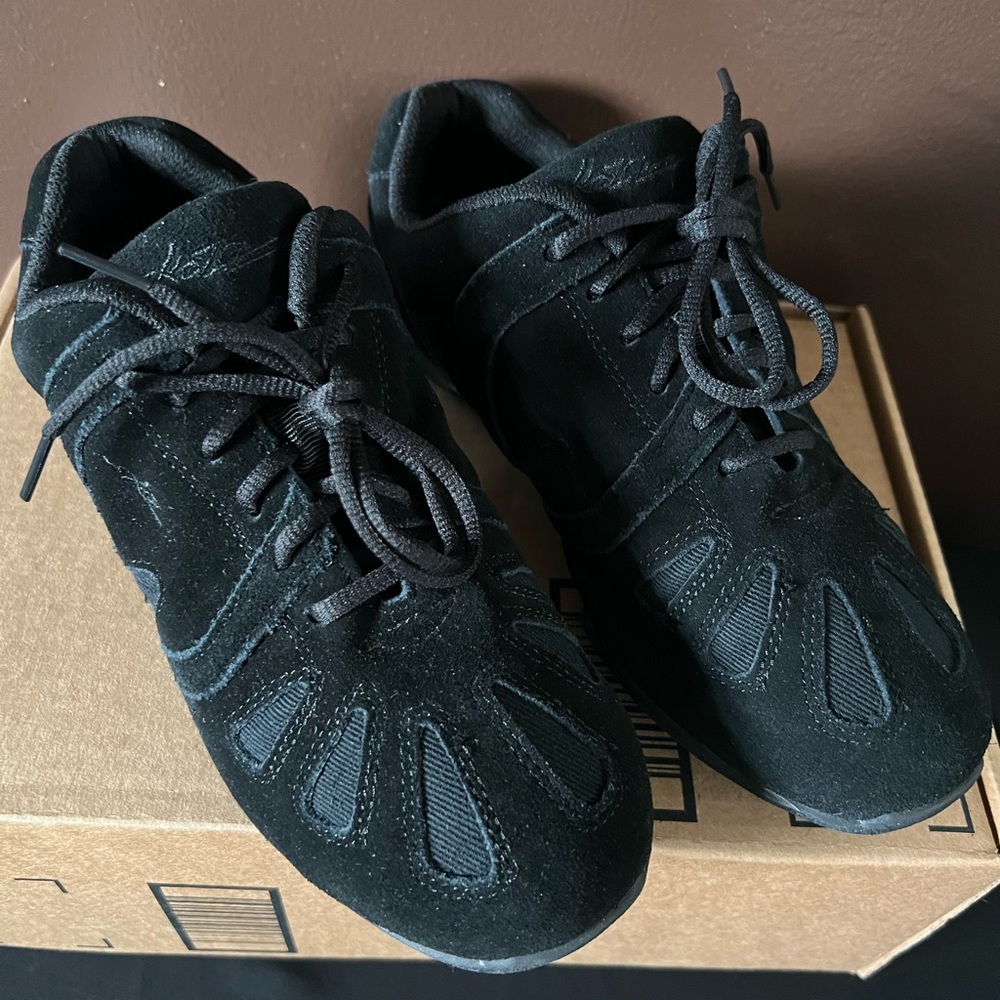 SANSHA Dynamo Dance Sneaker